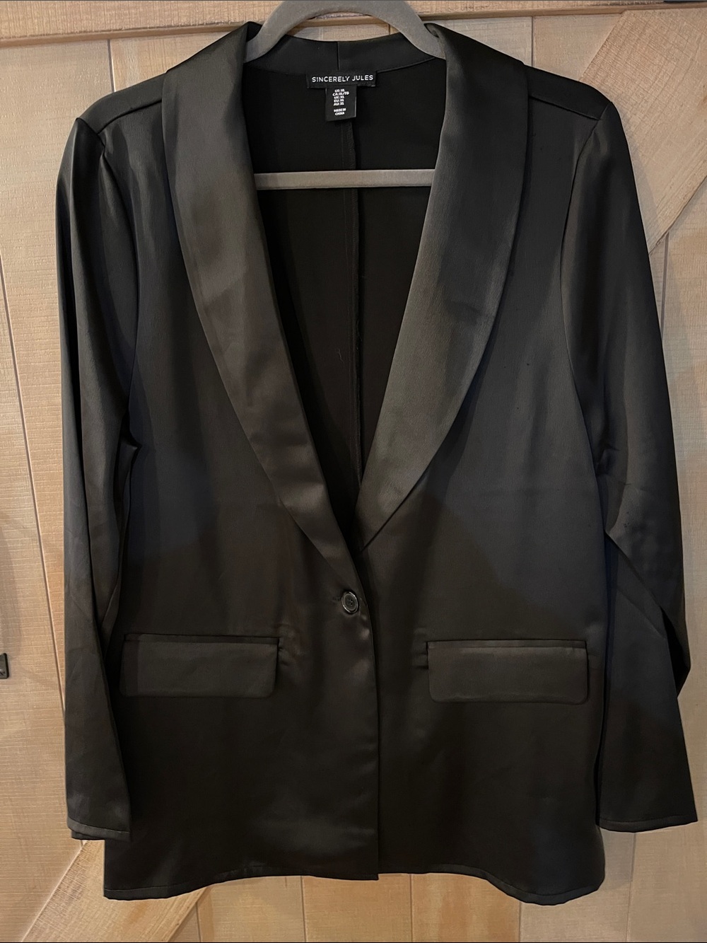 Sincerly Jules Black Satin Shawl-Lapel Single-Button Blazer